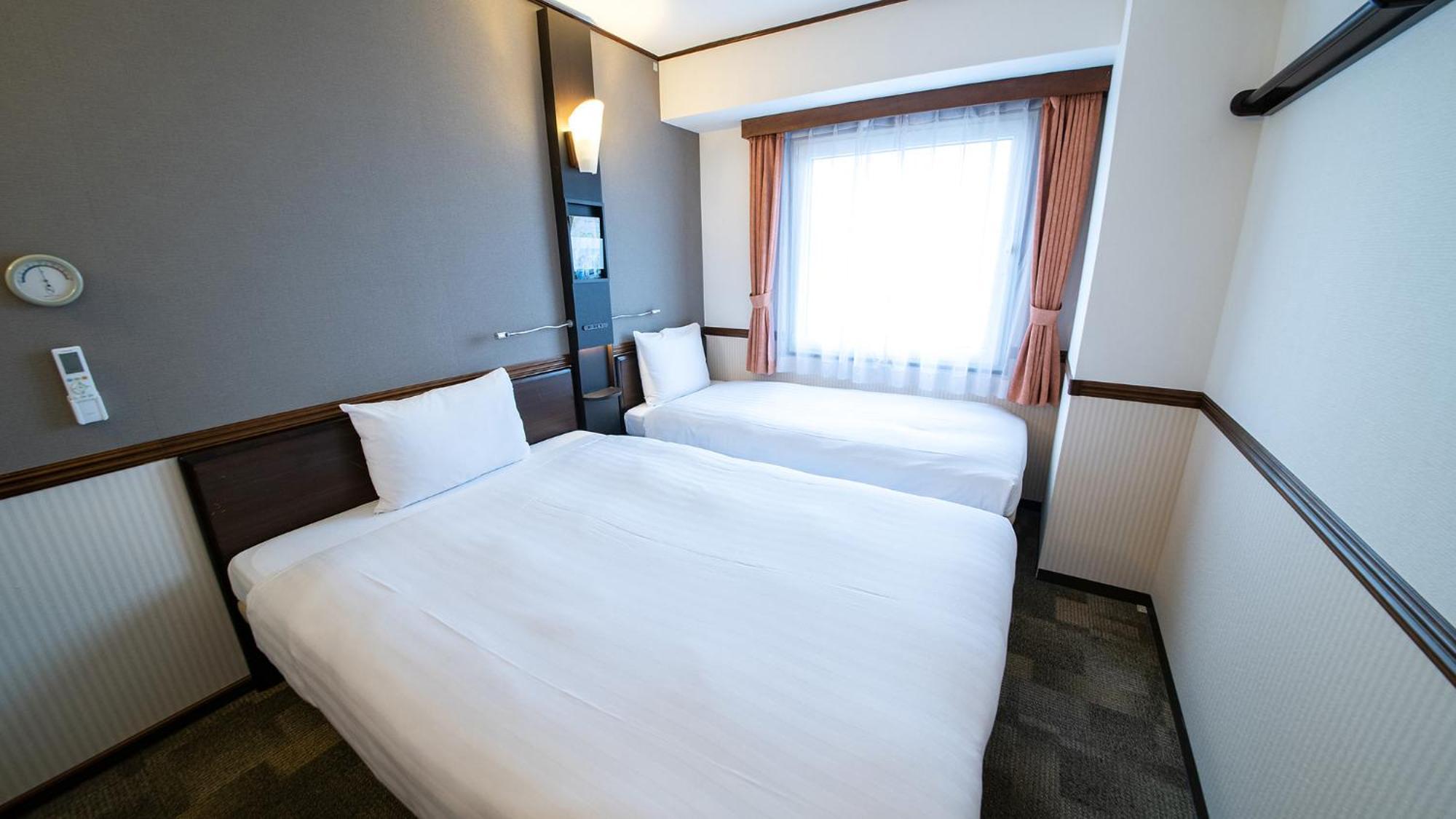Toyoko Inn Toyama-Eki Shinkansen-Guchi No.2 Zimmer foto