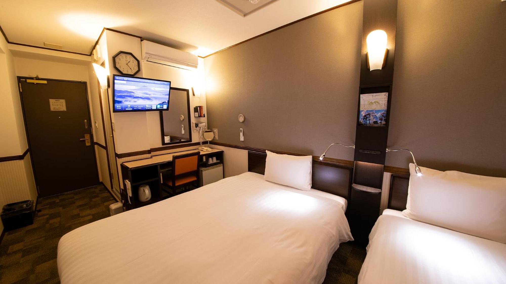 Toyoko Inn Toyama-Eki Shinkansen-Guchi No.2 Zimmer foto